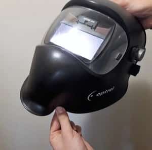 Material that the mask is made of should be firm and resilient yet light bendable.