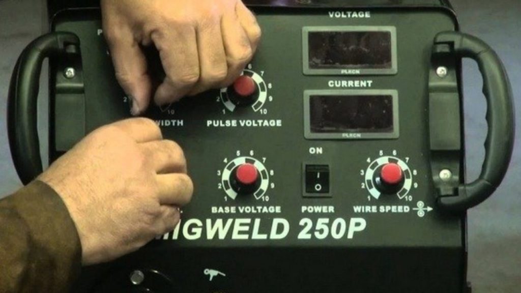 Voltage settings on a MIG welder