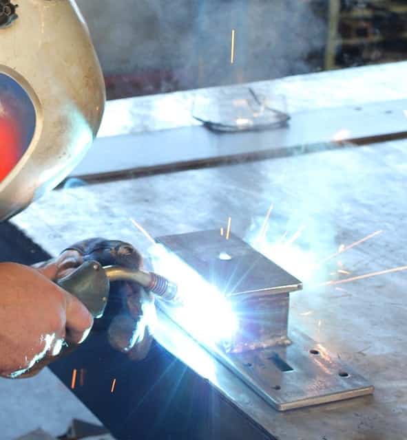 image of the flat position welding