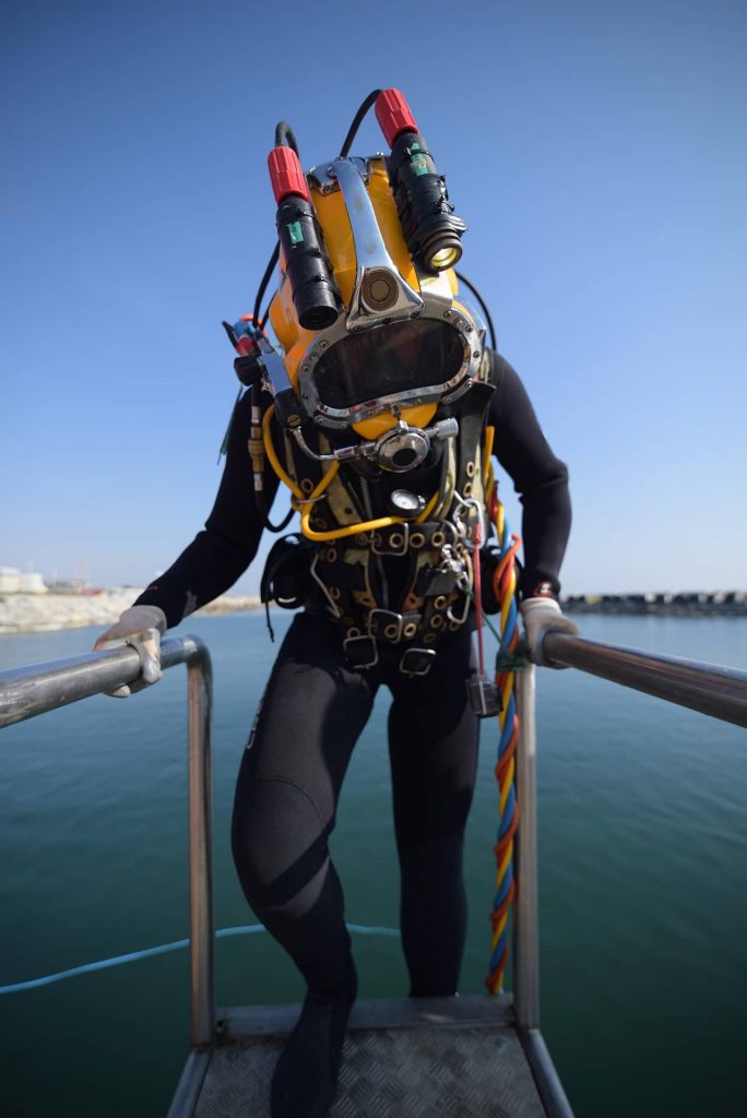 image of a diver