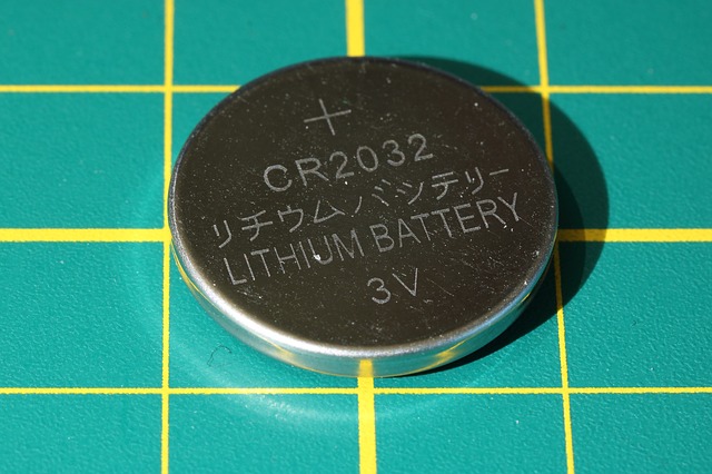 image of a lithium button battery