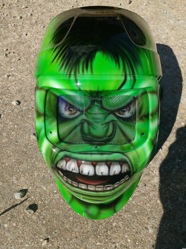 Image of a Hulk welding helmet