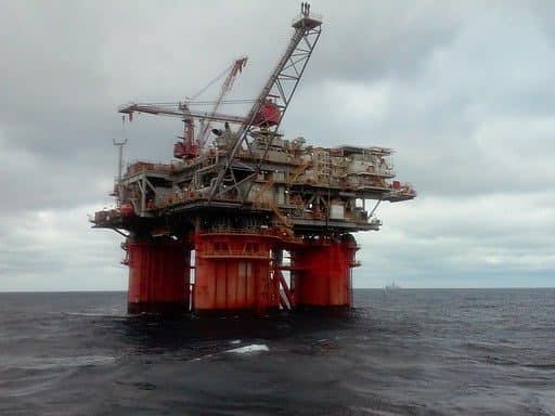image of the offshore oil platform in the ocean