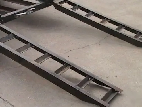 DIY Car Ramp made of square tubes