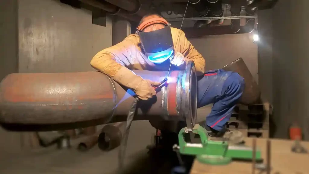 image of a pipe welder