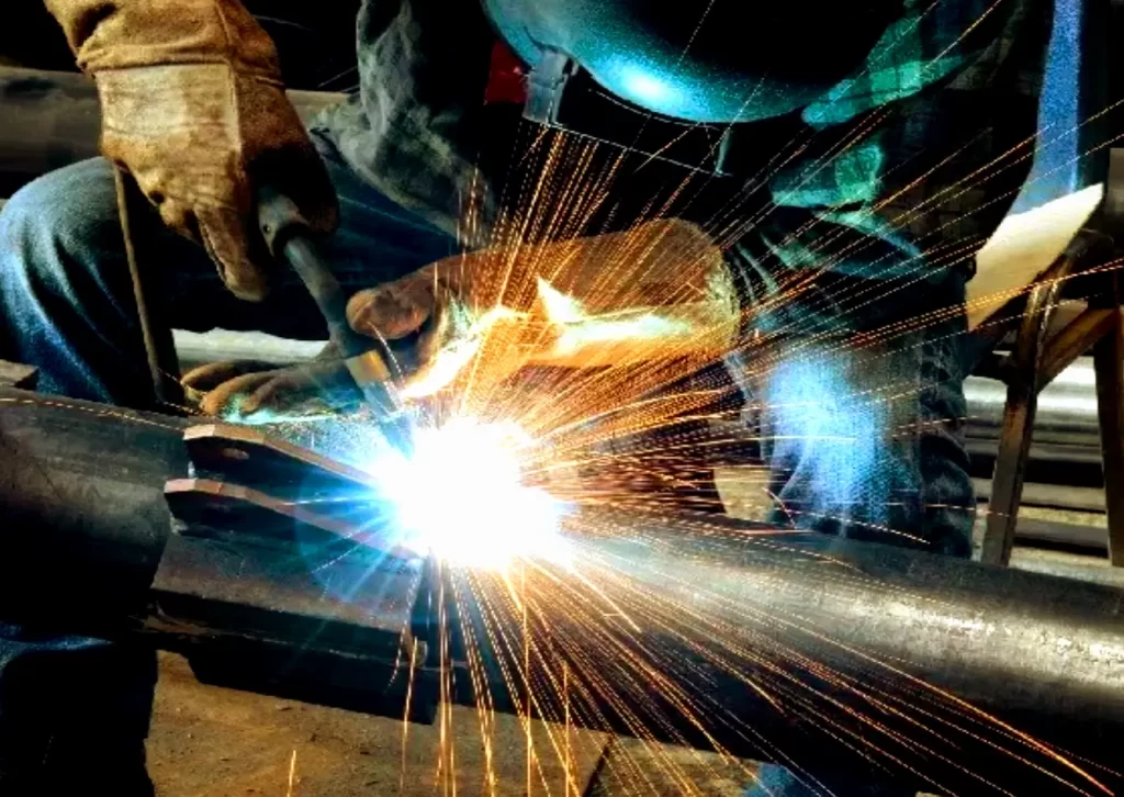 MIG welding traveling speed