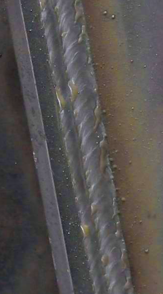 Horizontal 2F position with 2 welding beats stack together MIG welding with CO2 or MIX gas.