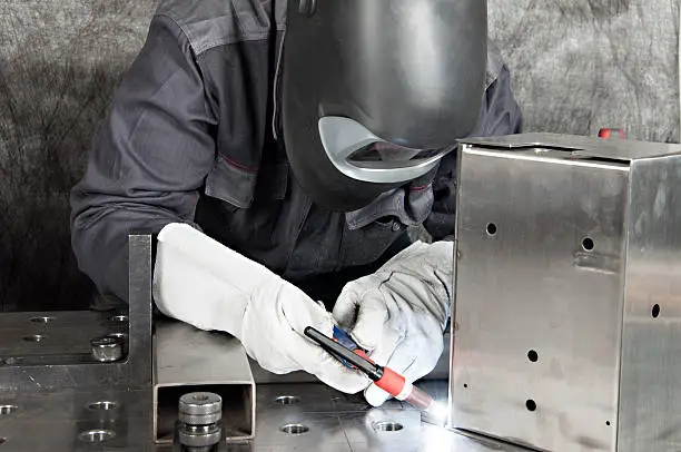 Image of a TIG welding on aluminum.