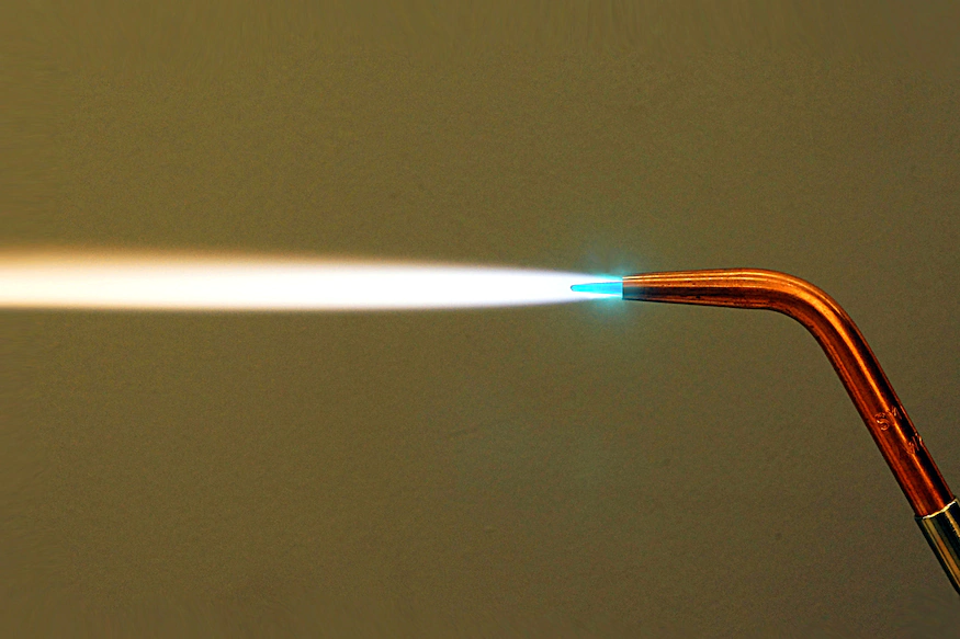Image of a neutral flame and its characteristics.