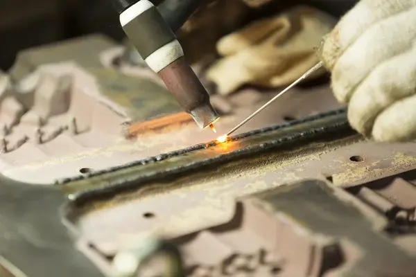 TIG welder in Restoration And Preservation 
