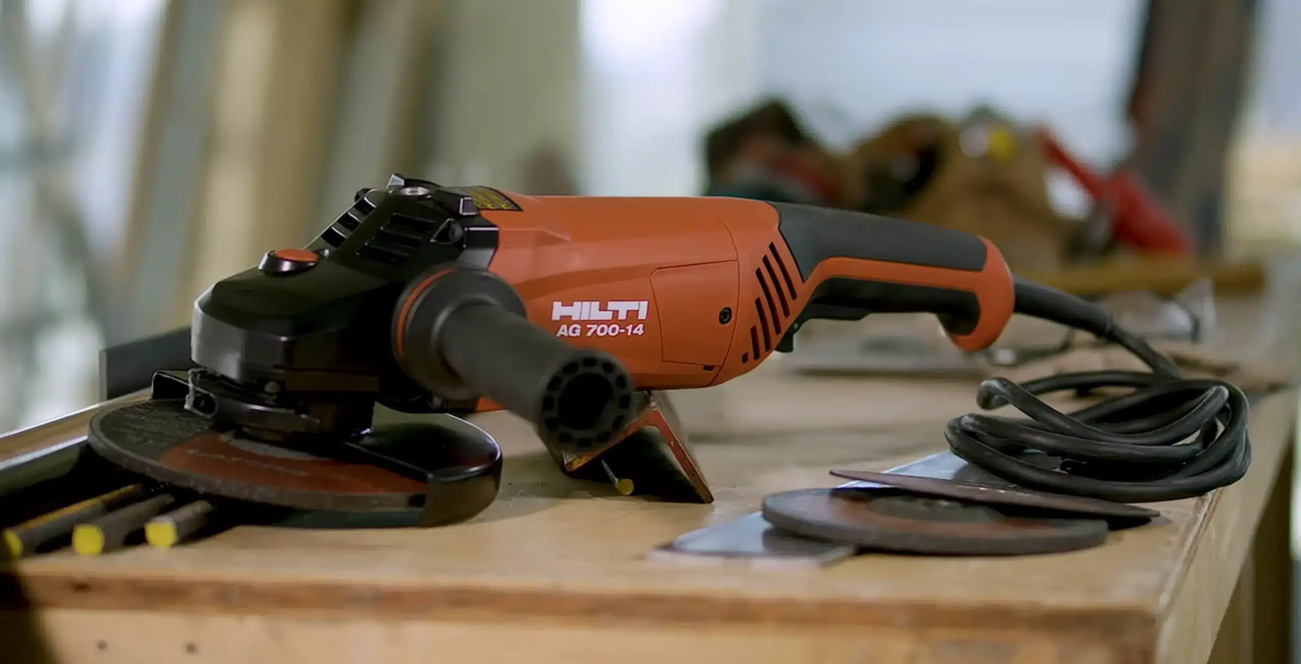 Hilti AG 700-14D Review 3 HIlti 2075615 Angle grinder AG 700 14D 1 edited scaled